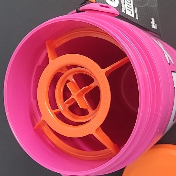 GATORADE GX 64 oz JUG - Picture 12 of 15